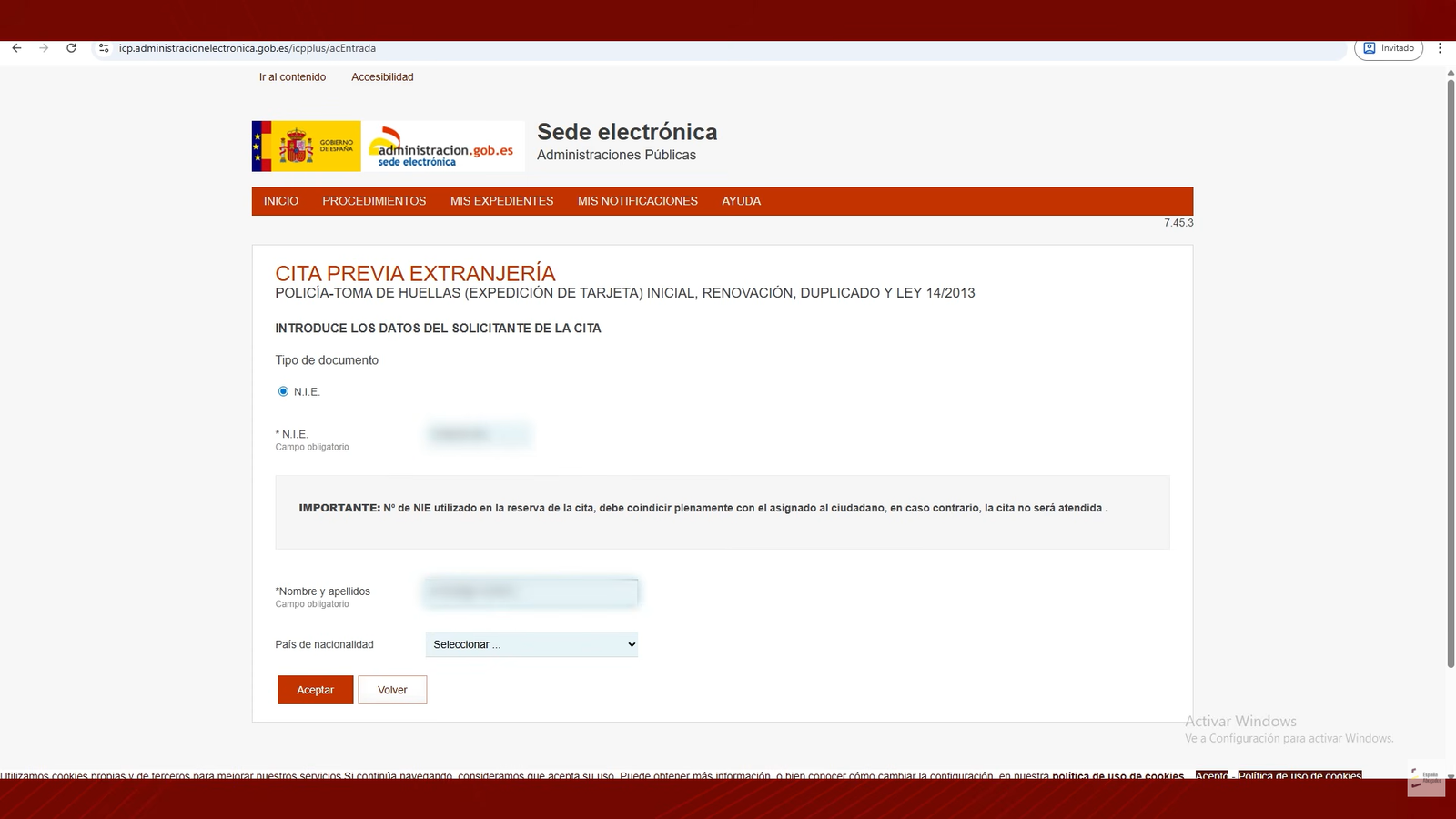 Introduce los datos del solicitante